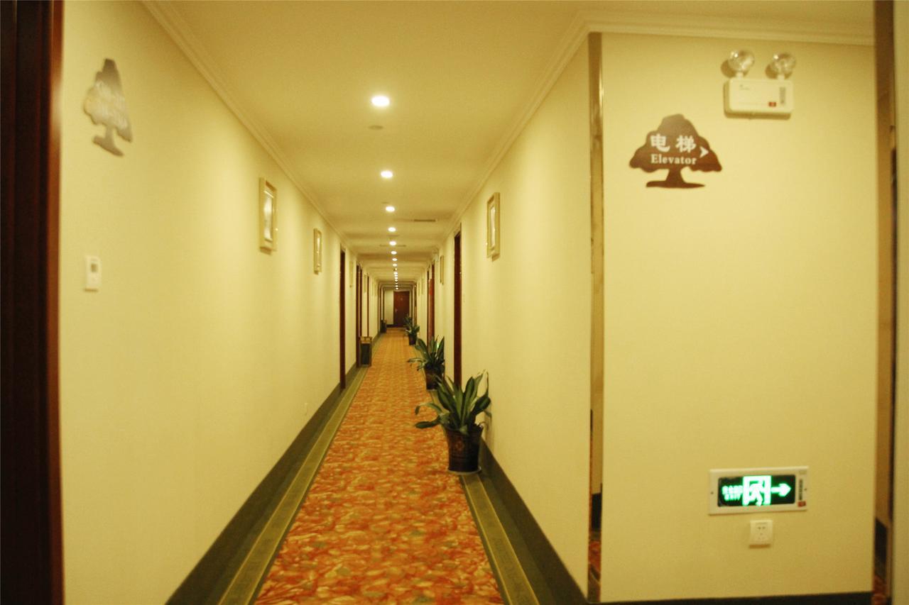 Greentree Inn Jiangsu Zhenjiang Jiangsu Science And Technology University Youth Square Express Hotel Γιανγκ Τζου Εξωτερικό φωτογραφία